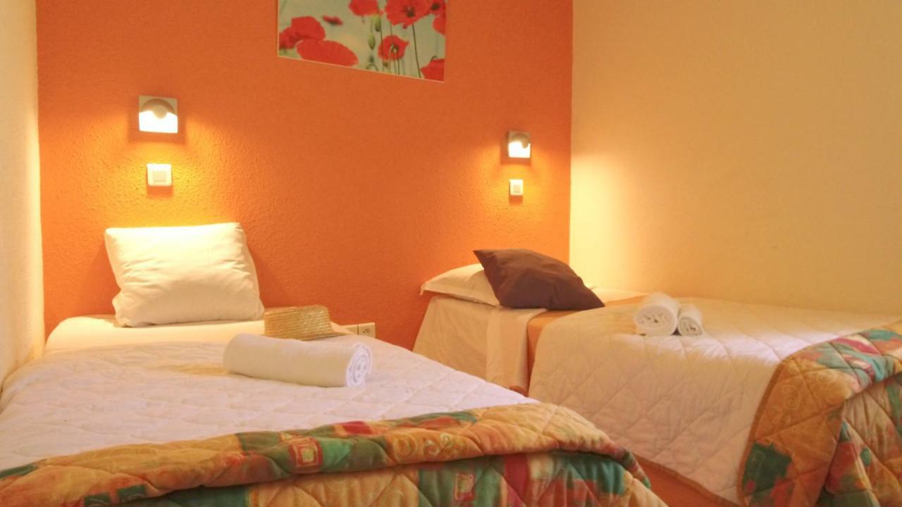Vvf Sud Aveyron Hotel Brusque Exterior photo